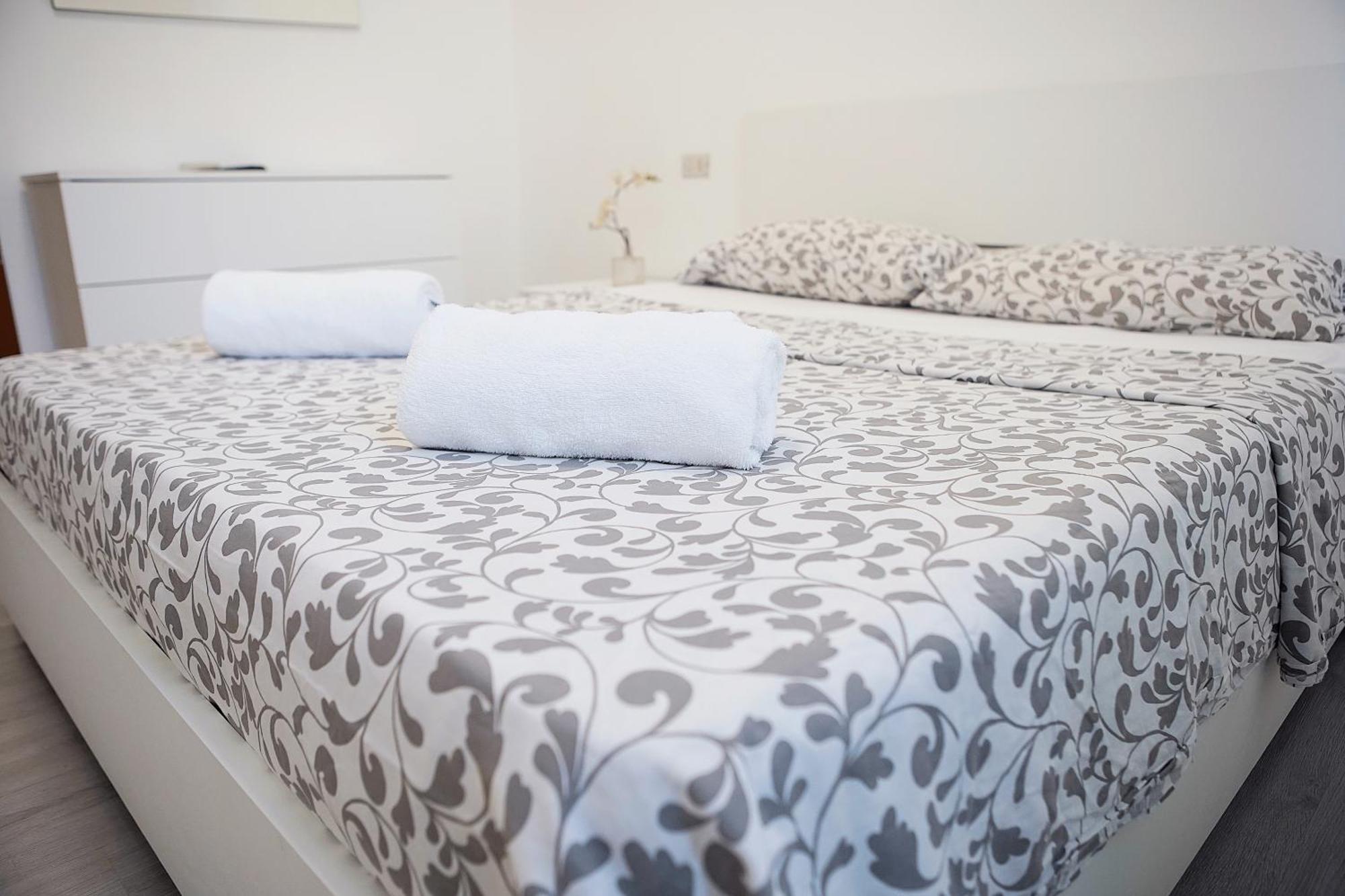 Toma Apartment Trilocale Moderno Per Max 6 Persone Milano Esterno foto